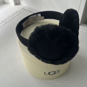 UGG EAR MUFFS SALE🎉 great condition worn once